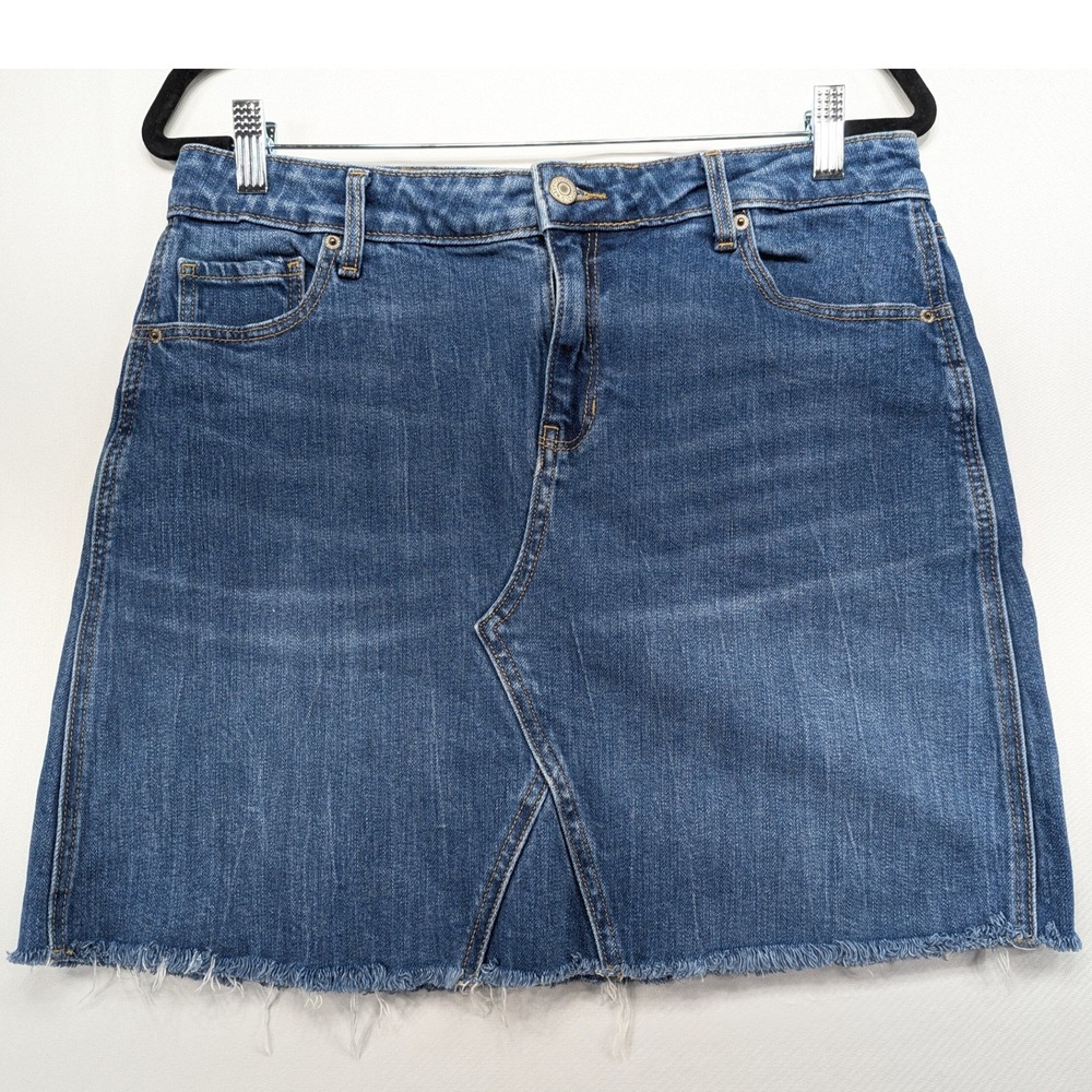 Old Navy Womens Medium Wash Denim Mini Skirt Raw Hem Blue Size 10 Mid Rise